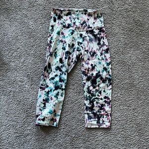 Old Navy Cropped Leggings Size M